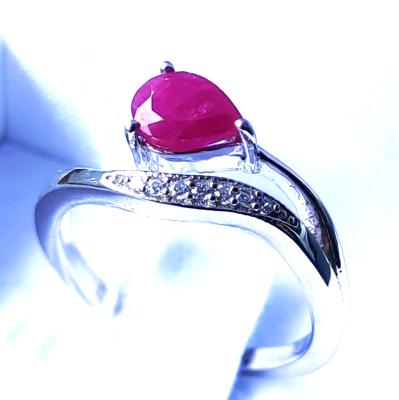 Bague Rubis et Zircons